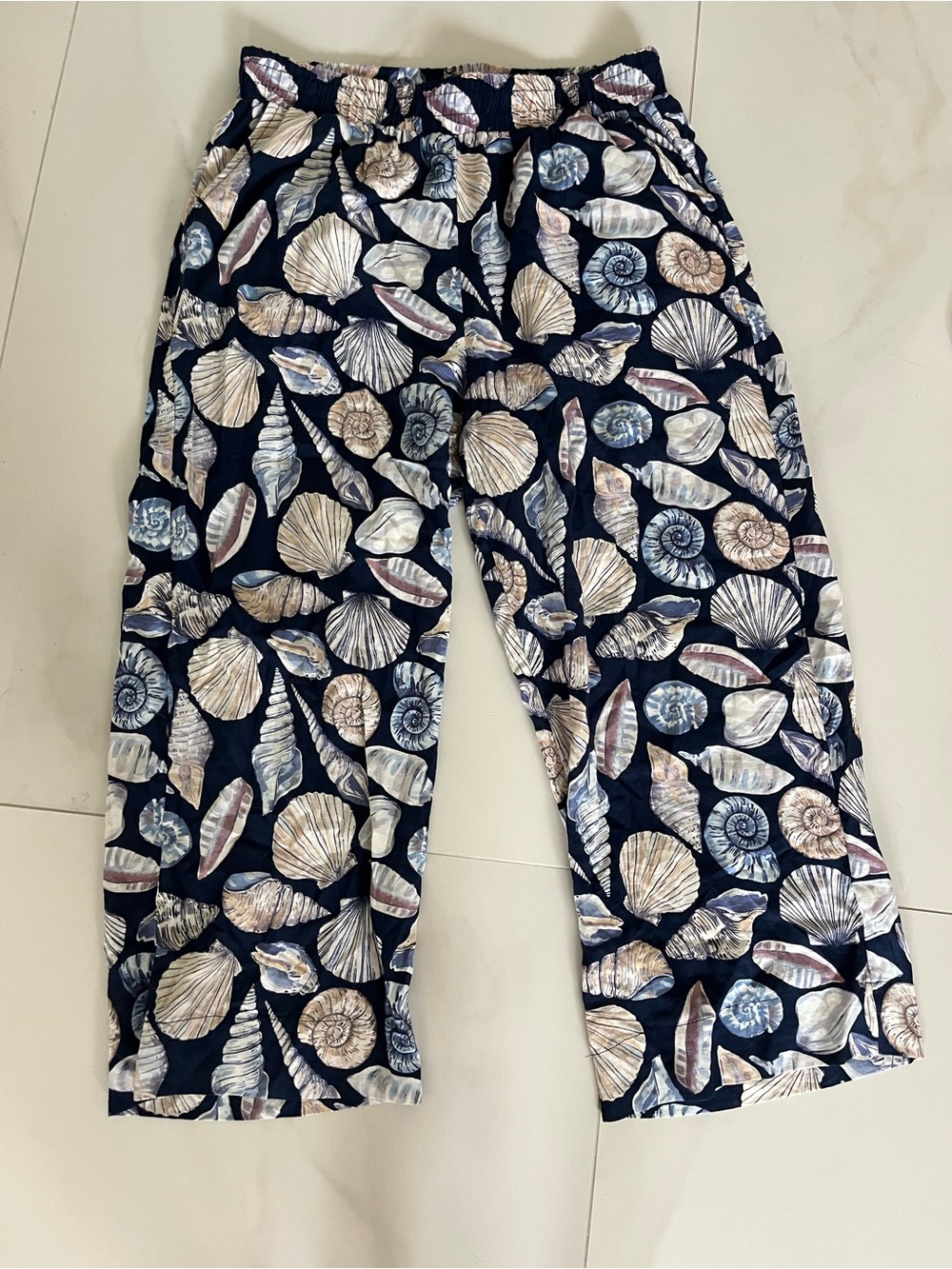 Calypso St Barth style Wide Leg Shell-Print Lounge Pants - Navy Large - Picture 2 of 7